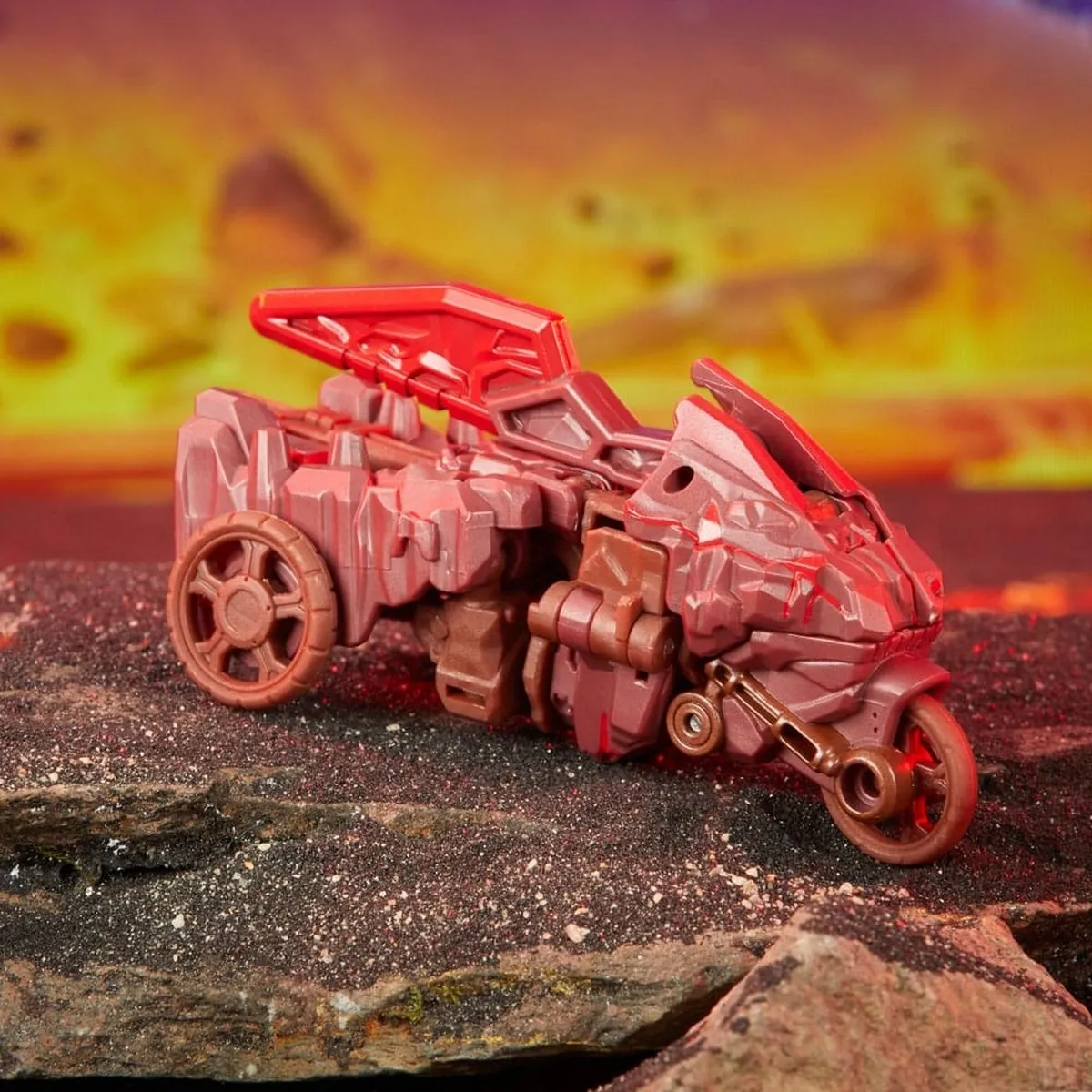 Hasbro Transformers Generations Legacy United Bouldercrash Actiefiguur F7204 - Multicolor - afbeelding 2 van 6