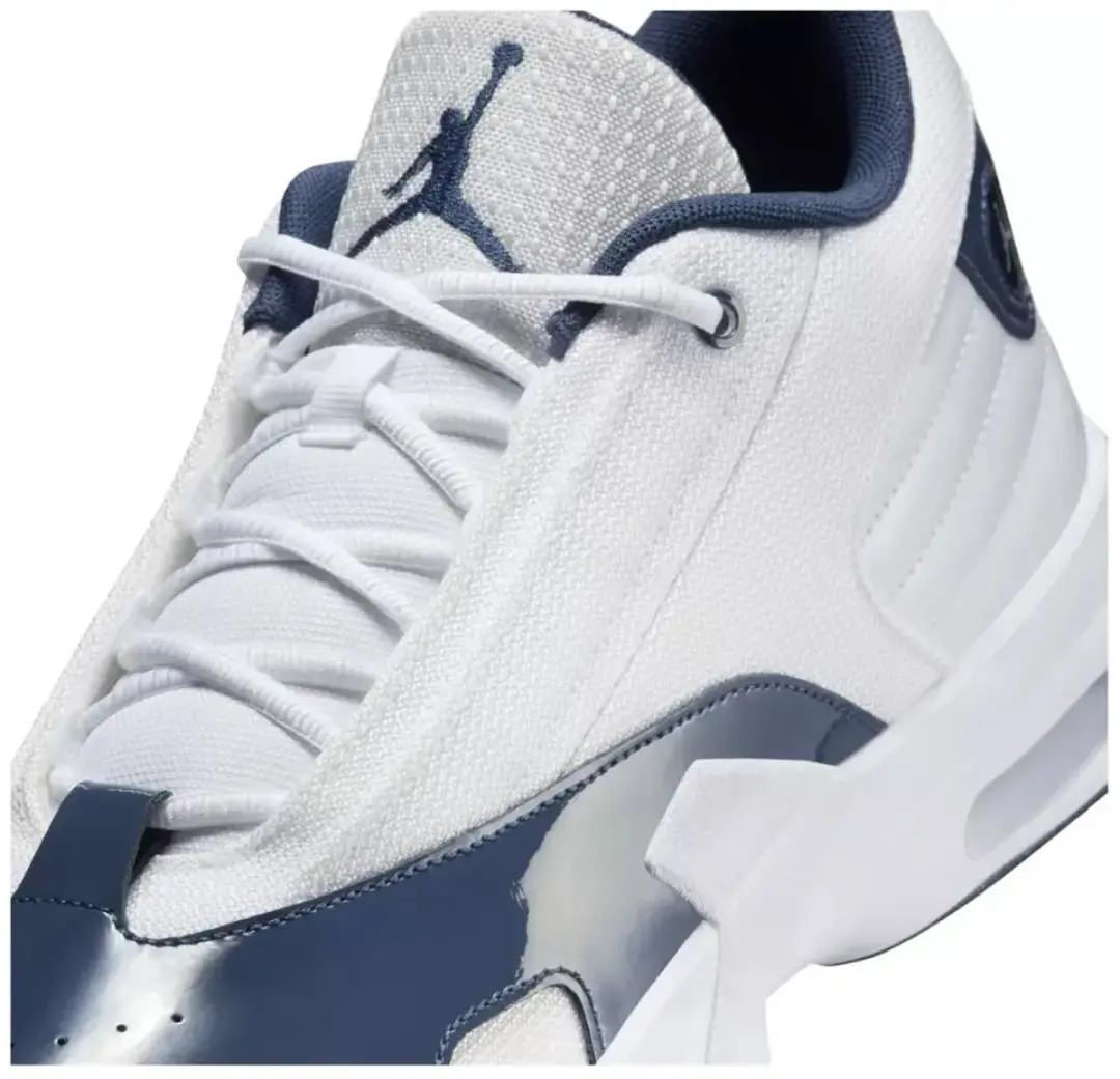 Jordan Max Aura 6 Schoenen 44 - Wit