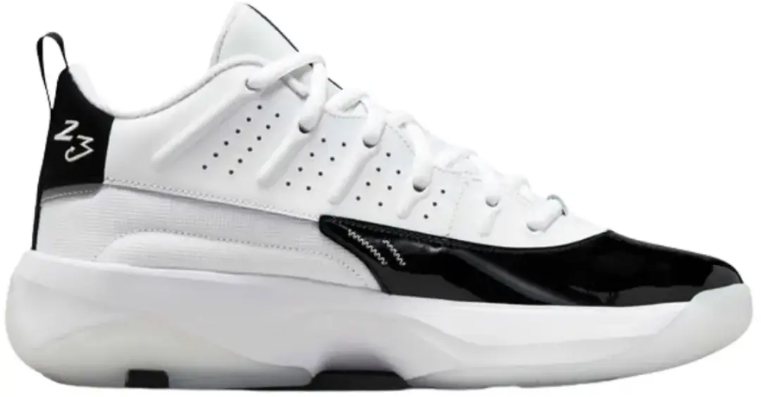 Jordan max aura 7 in de kleur wit.
