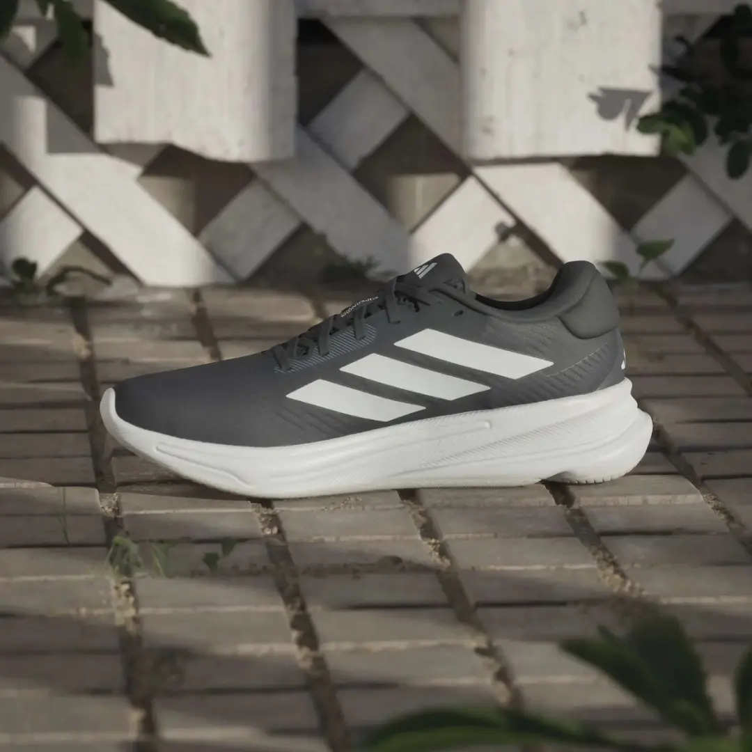 adidas Supernova Ease Hardloopschoenen - 44 - Zwart/Wit/Chacoa