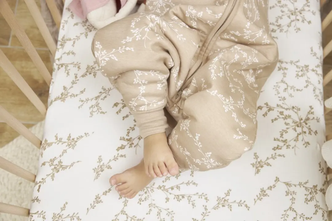 Meyco Baby Winter Slaapoverall 104cm - Sand - 2.0 TOG