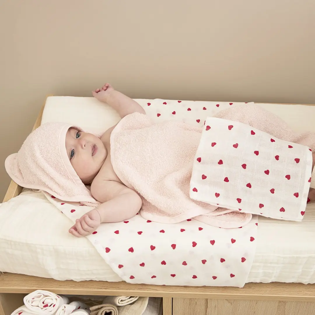 Meyco Baby Sweet Heart Starterset - 9 Stuks - Sweet Heart Red