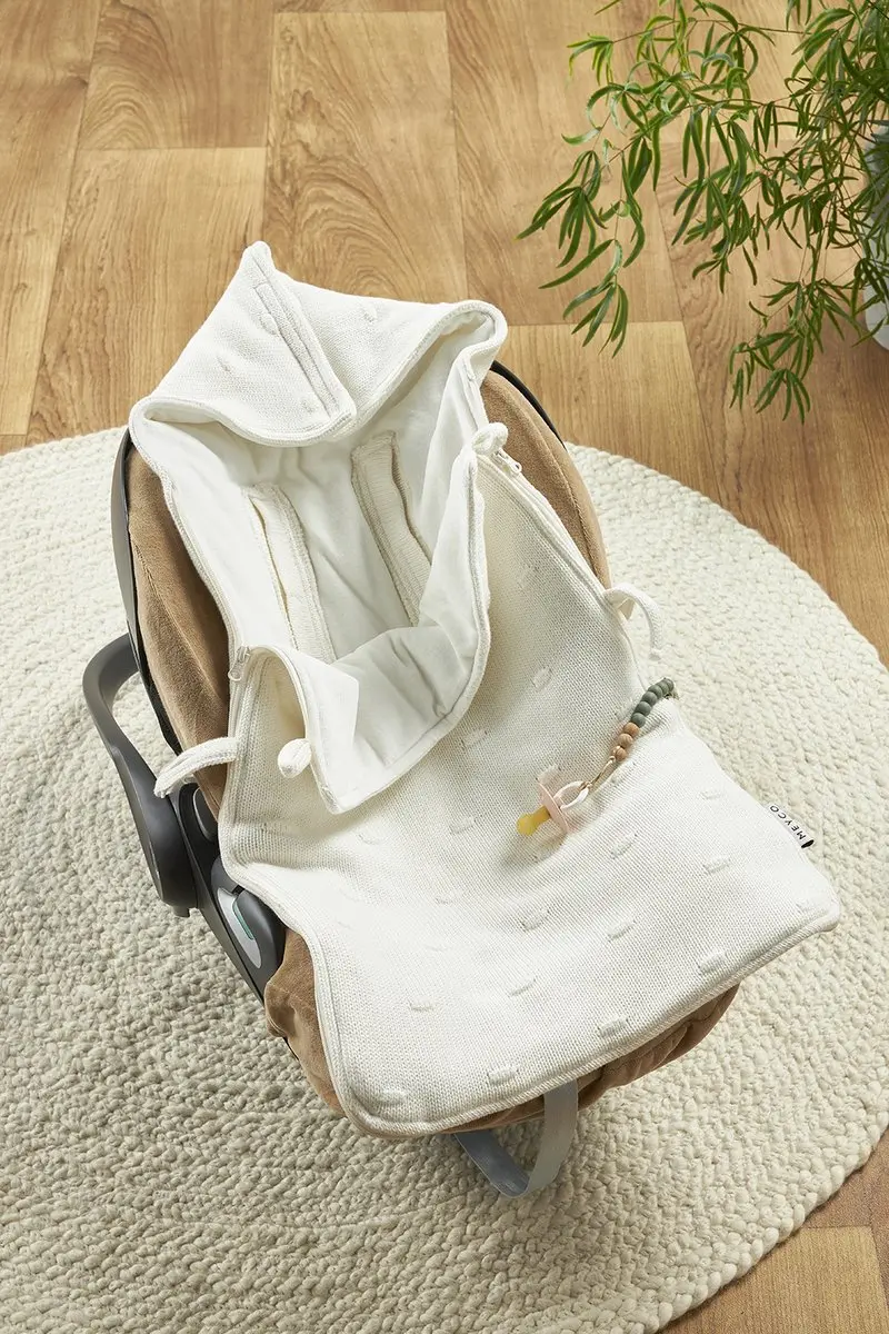 Meyco Baby Knots Voetenzak Offwhite 40x82cm
