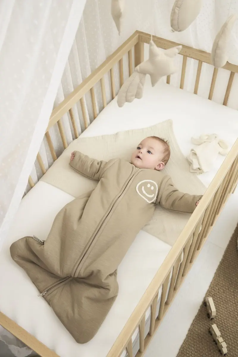 Meyco Baby Slaapzak Smile Applicatie 70cm - 2.5 TOG - Taupe/Offwhite
