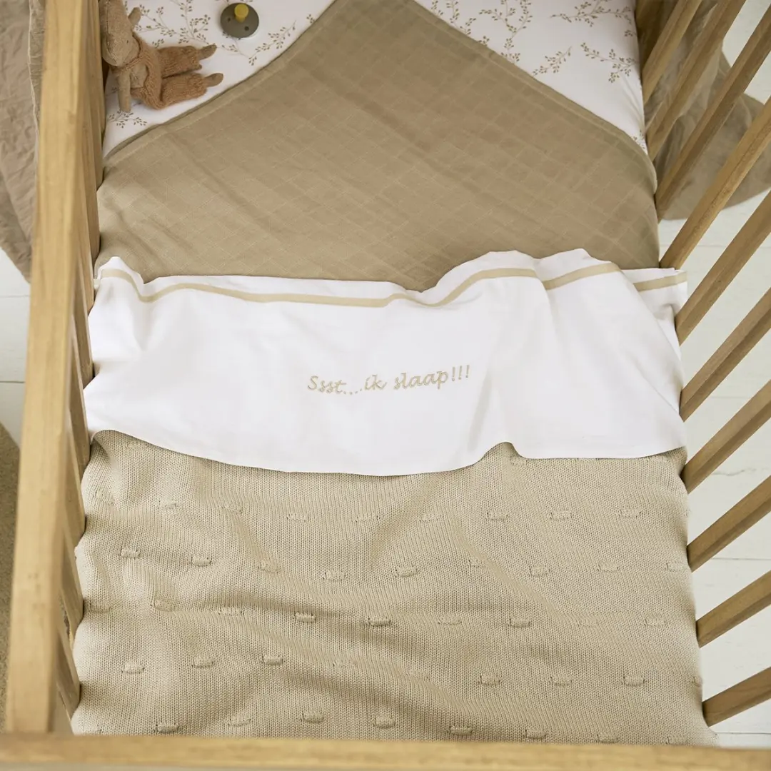 Meyco Baby Knots Wiegdeken 75x100cm - Soft Sand - 1.0 TOG - afbeelding 6 van 6