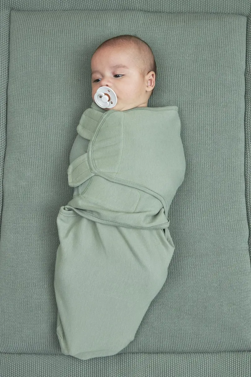 Meyco Baby SwaddleMeyco Inbakerdoek 0-3 maanden 1.0 TOG - Forest Green