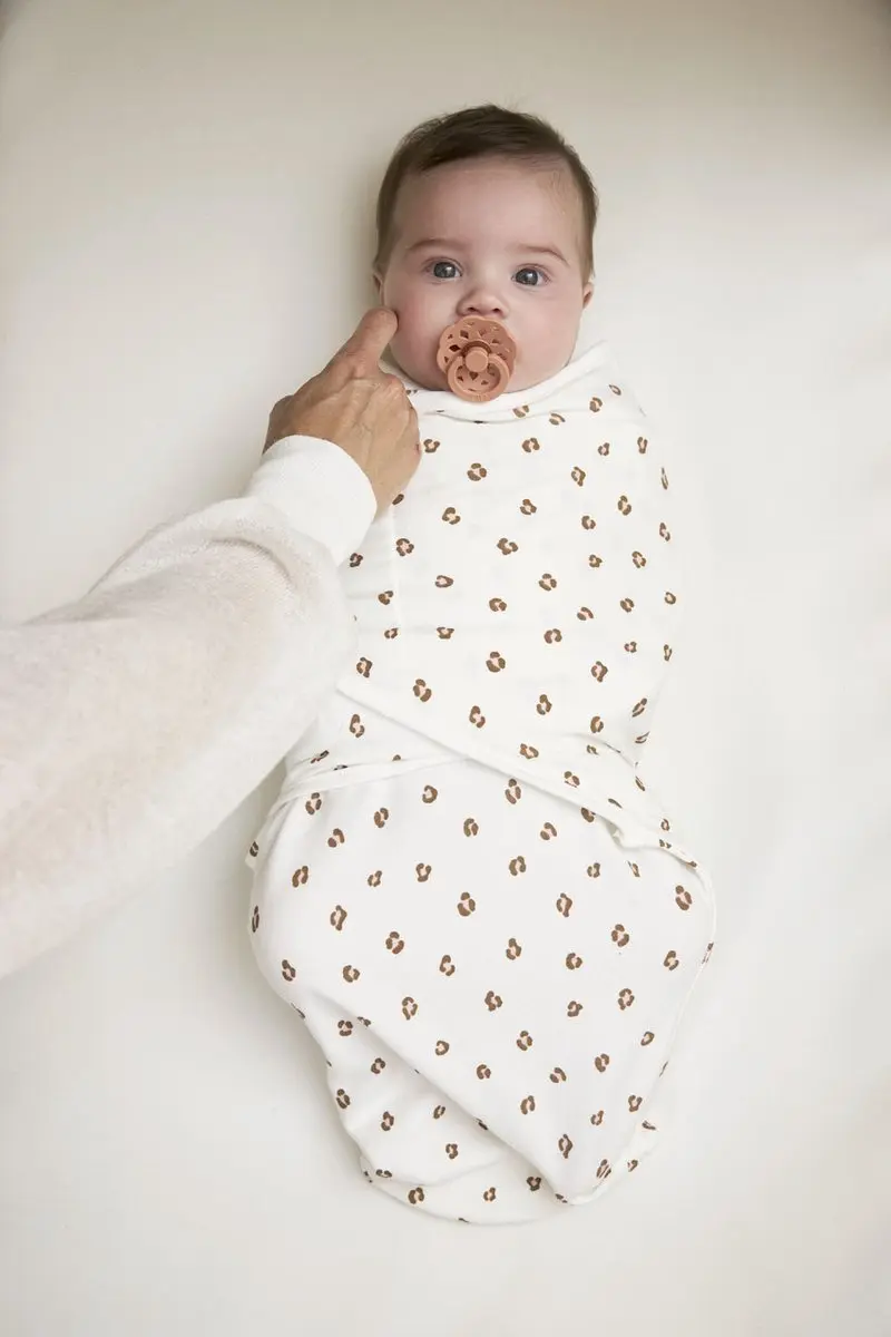 Meyco Baby SwaddleMeyco Inbakerdoek Mini Panther Soft Pink - 0-3 maanden - 1.0 TOG