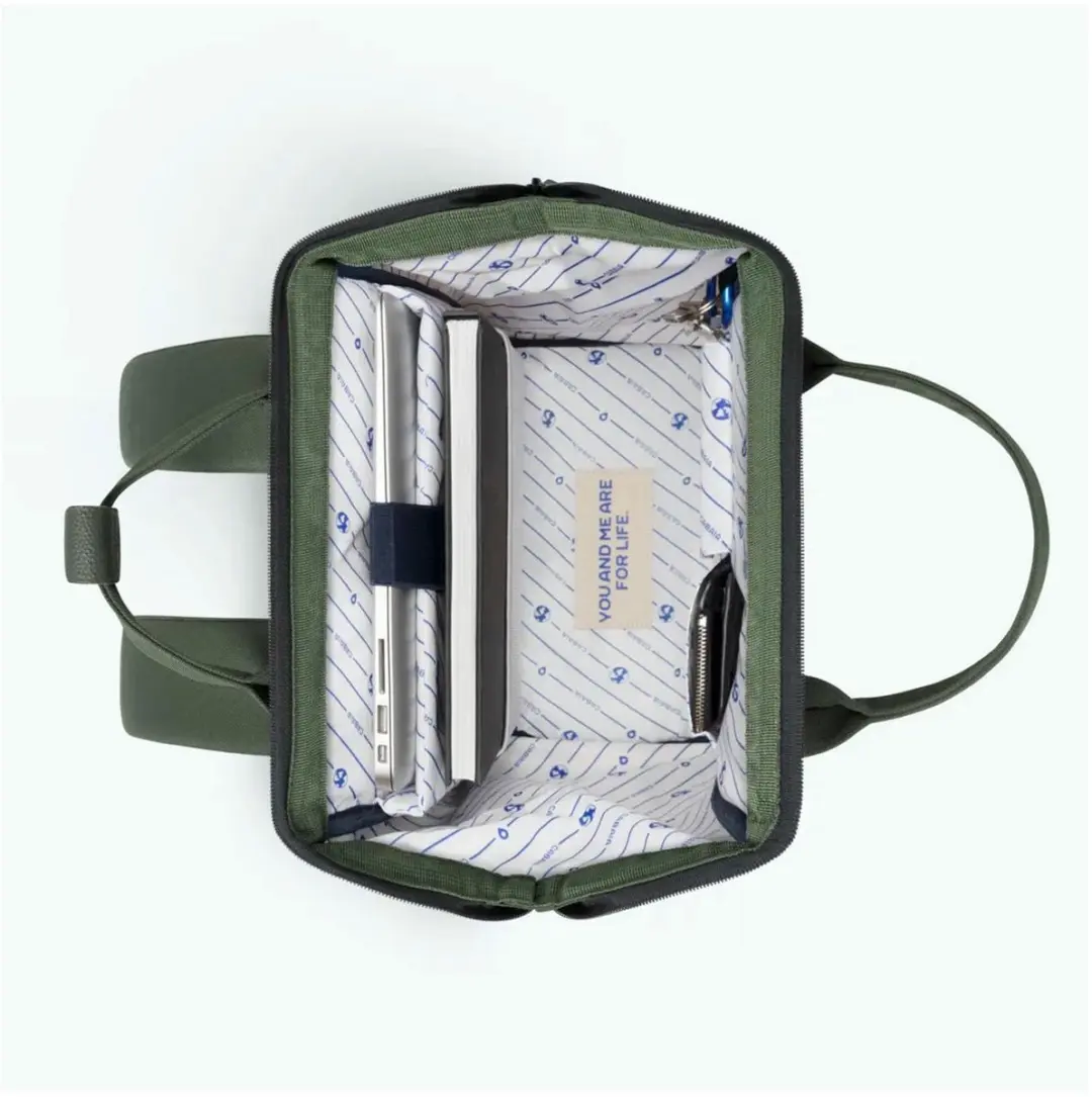 Cabaïa Adventurer Bag Medium 13 inch - Groen