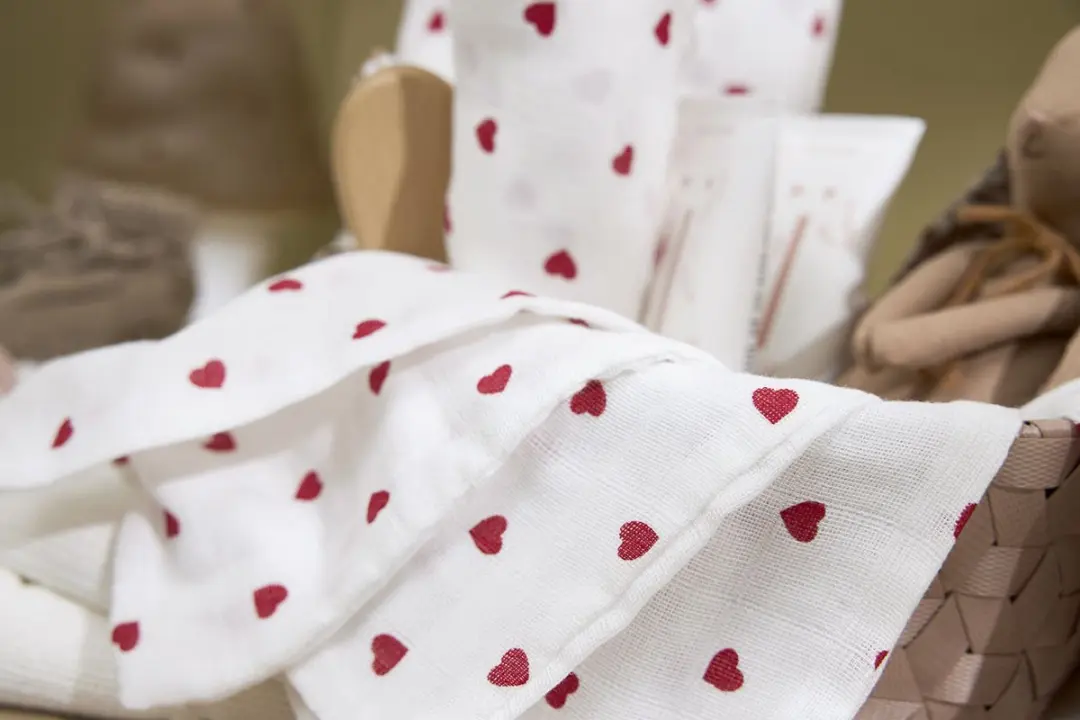 Meyco Baby Sweet Heart Hydrofiele Doeken - 3 Stuks 70x70cm - Rood