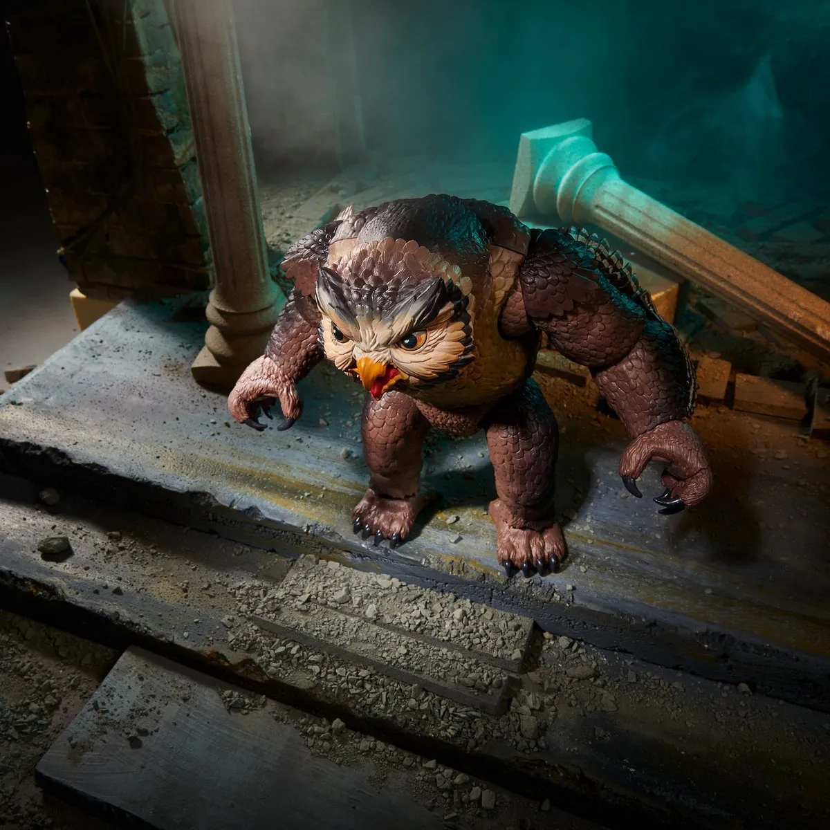 Hasbro Dungeons & Dragons Golden Archive Owlbear Actiefiguur 21cm - Multicolor