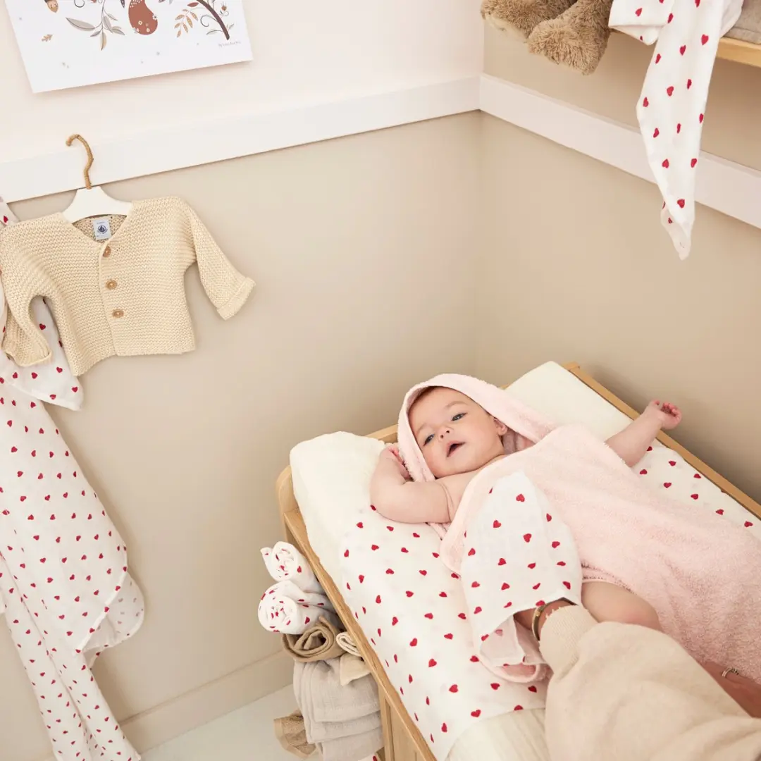 Meyco Baby Sweet Heart Hydrofiel Doek - 2 Stuks - 120x120cm - Rood - afbeelding 6 van 6
