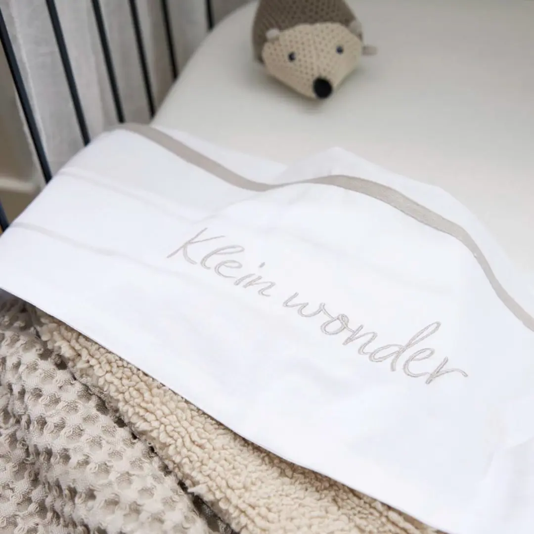 Meyco Baby Klein Wonder Ledikantlaken 100x150cm - Greige - afbeelding 6 van 6