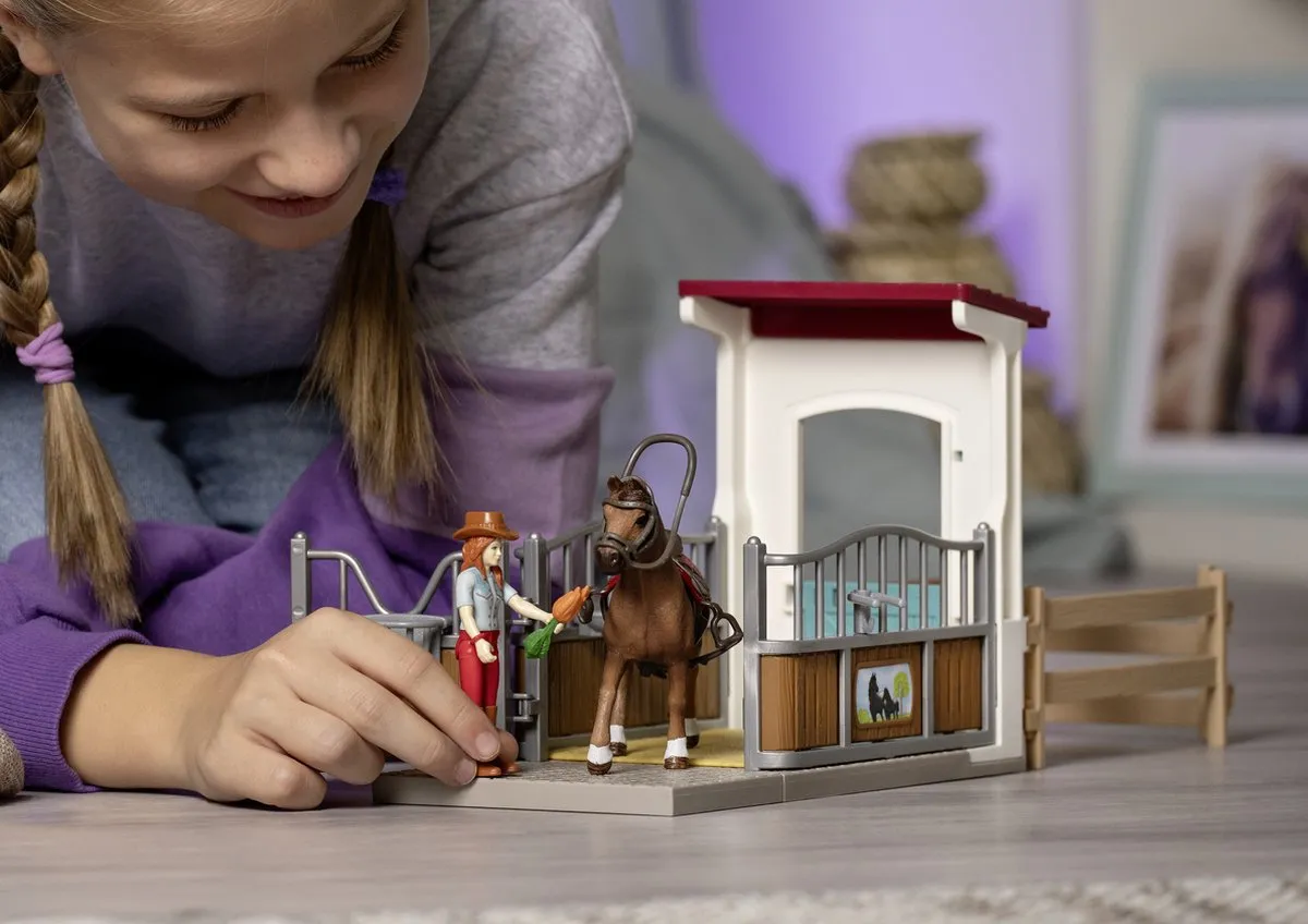 Schleich Horse Club Paardenbox Speelset Hannah & Cayenne 42710 - Multicolor