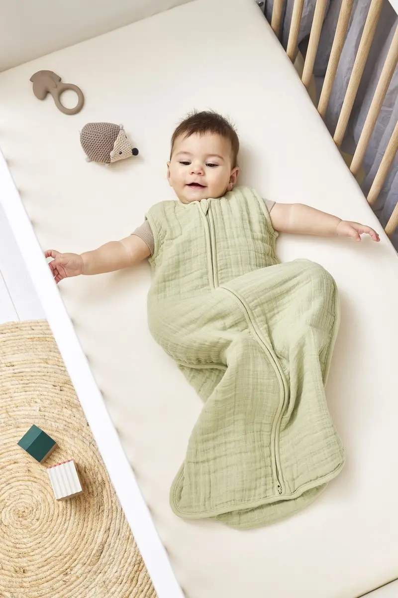 Meyco Baby Uni Babyzomerslaapzak Soft Olive 60cm 0.5 TOG