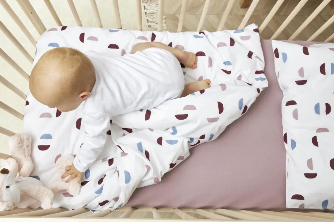 Meyco Baby Shapes Dekbedovertrek Ledikant 100x135cm - Lilac
