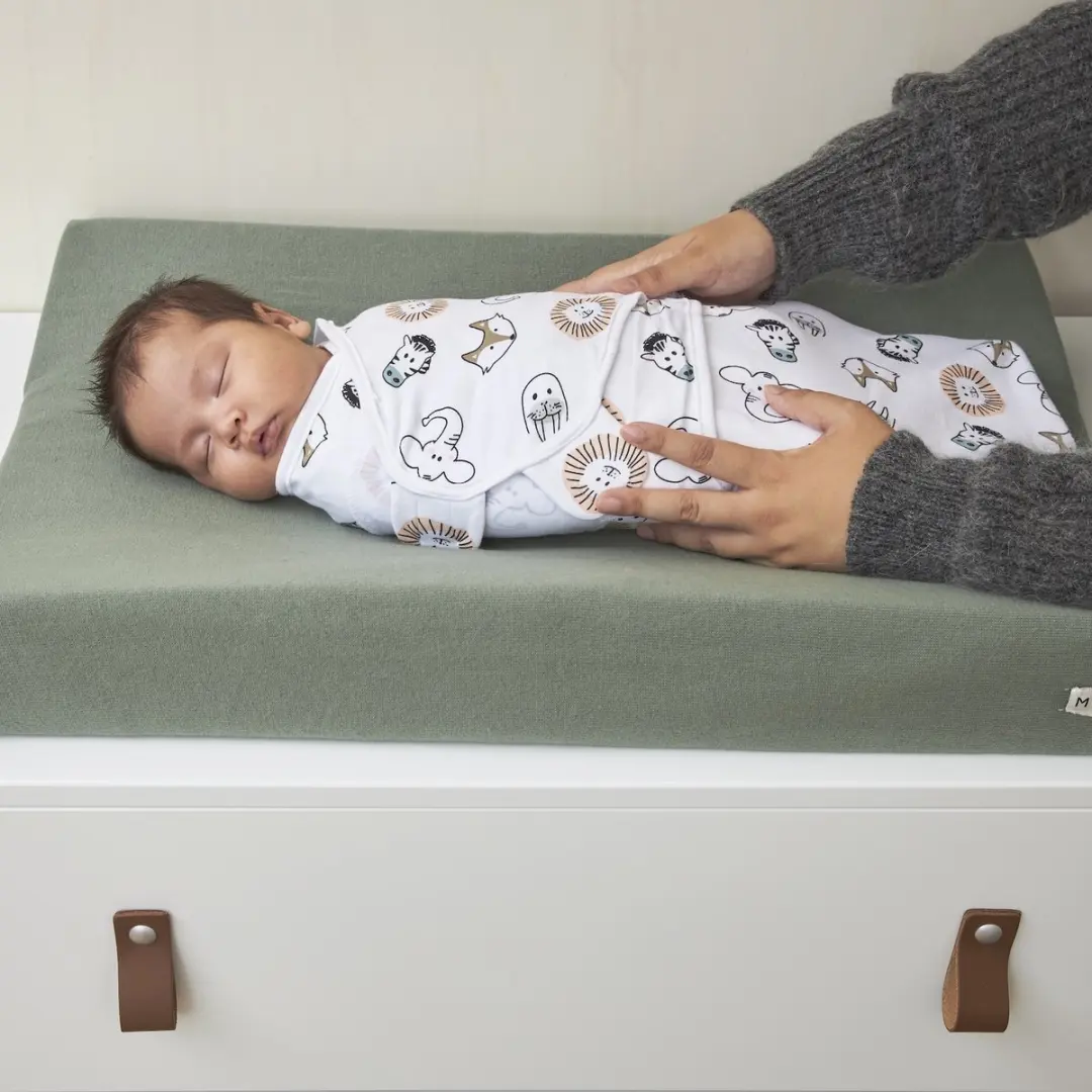 Meyco Baby SwaddleMeyco Inbakerdoek Animal Multicolor 0-3 maanden 1.0 TOG
