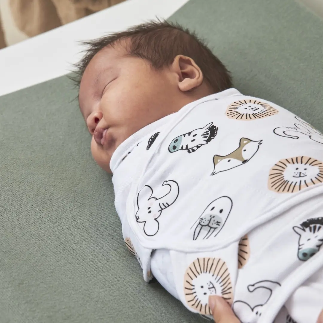 Meyco Baby SwaddleMeyco Inbakerdoek Animal Multicolor 0-3 maanden 1.0 TOG - afbeelding 6 van 6