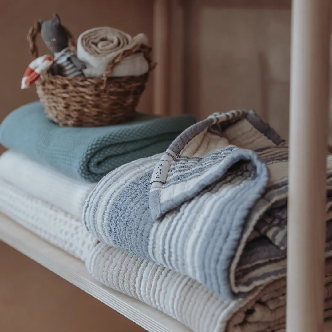 Meyco Baby Stripe Jacquard Wiegdeken Indigo 75x100cm