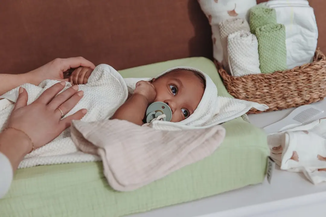 Meyco Baby Uni Aankleedkussenhoes Soft Olive 50x70cm