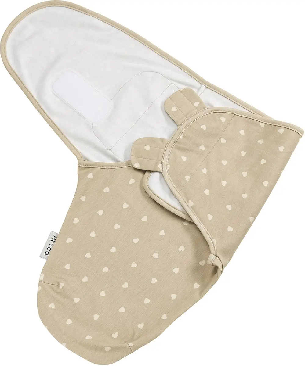 Meyco Baby Sweet Heart SwaddleMeyco Inbakerdoek 1.0 TOG - Sand