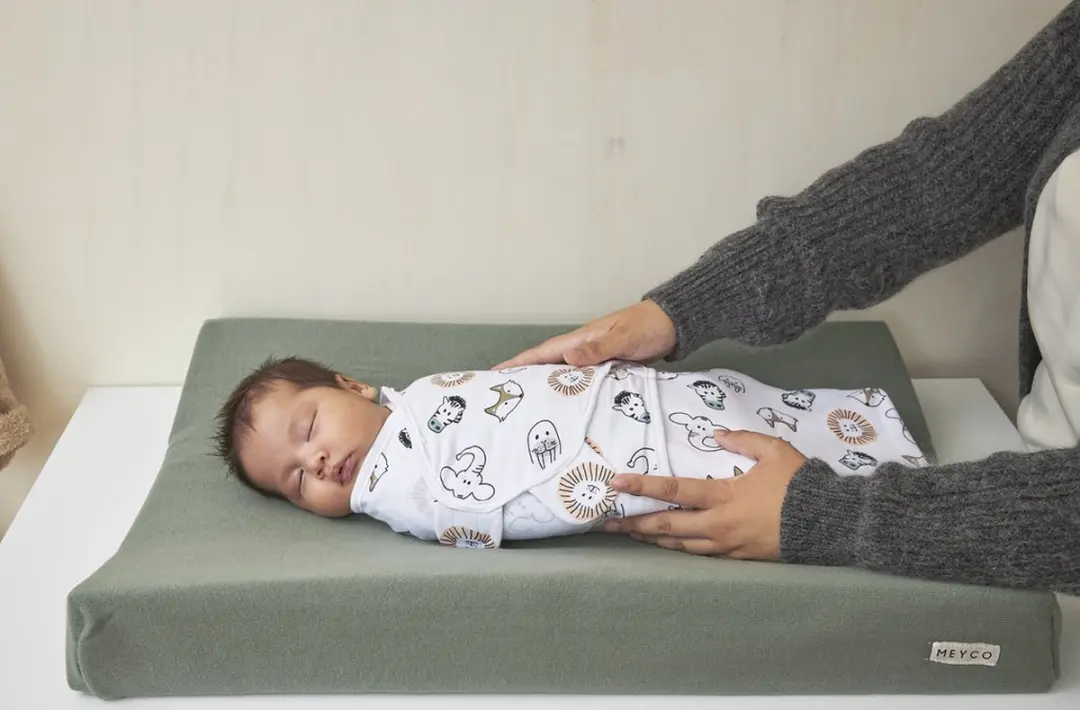 Meyco Baby Animal SwaddleMeyco Inbakerdoek - Multicolor - 1.0 TOG