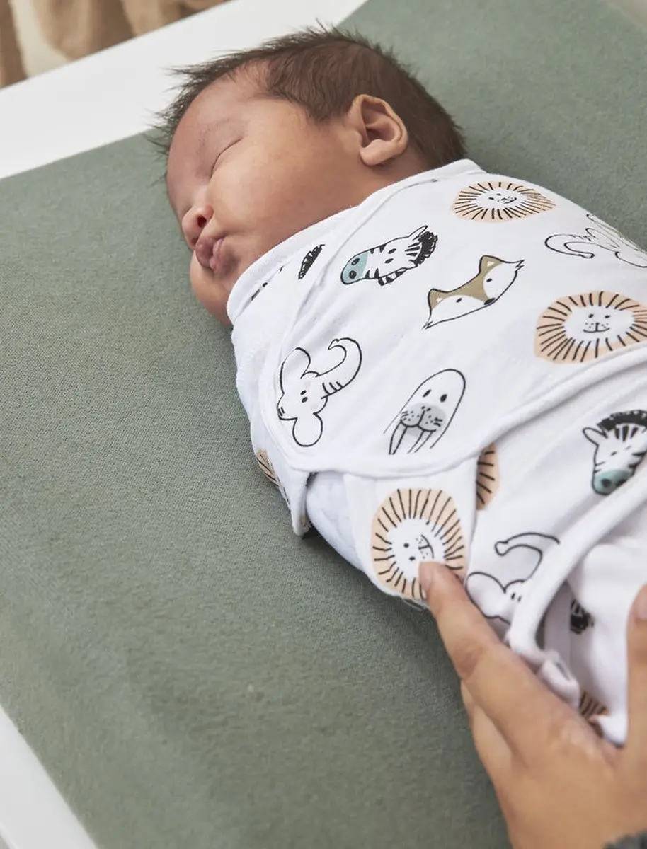 Meyco Baby Animal SwaddleMeyco Inbakerdoek - Multicolor - 1.0 TOG