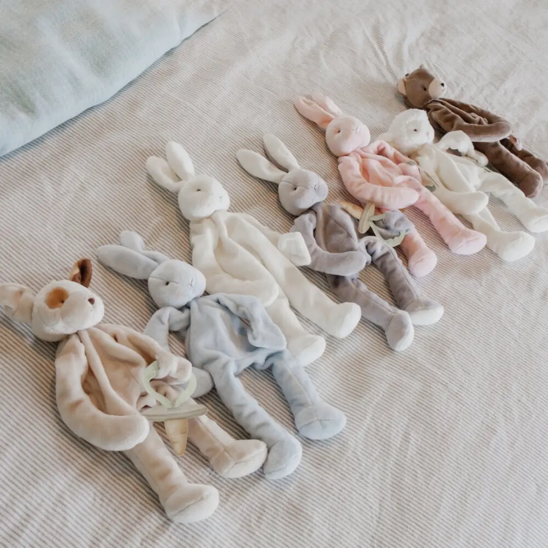Bunnies By The Bay Knuffeldoekje Konijn Grijs - 25cm - afbeelding 6 van 6