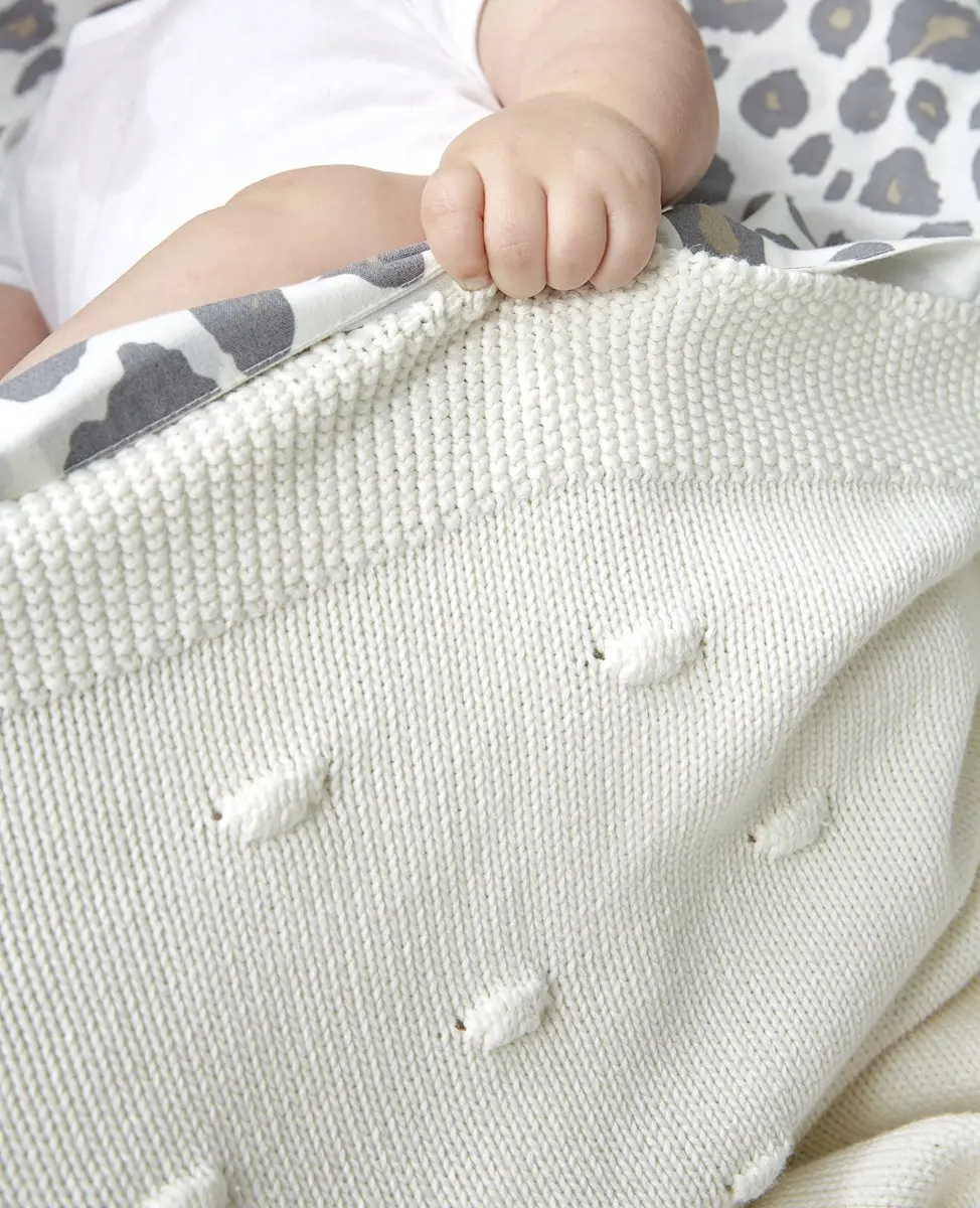 Meyco Baby Knots Ledikantdeken 1.0 TOG - 100x150cm - Offwhite