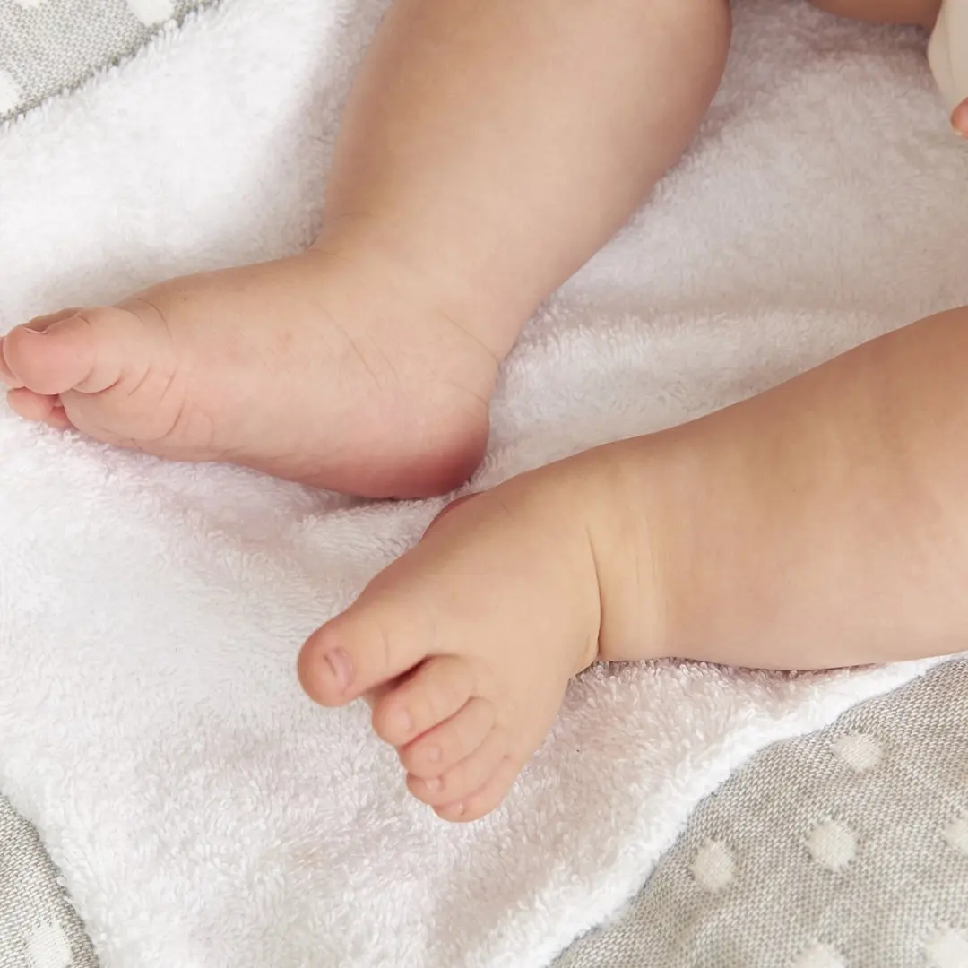 Meyco Baby Little Dots Aankleedkussenhoes - 50x70cm - Grijs - afbeelding 6 van 6