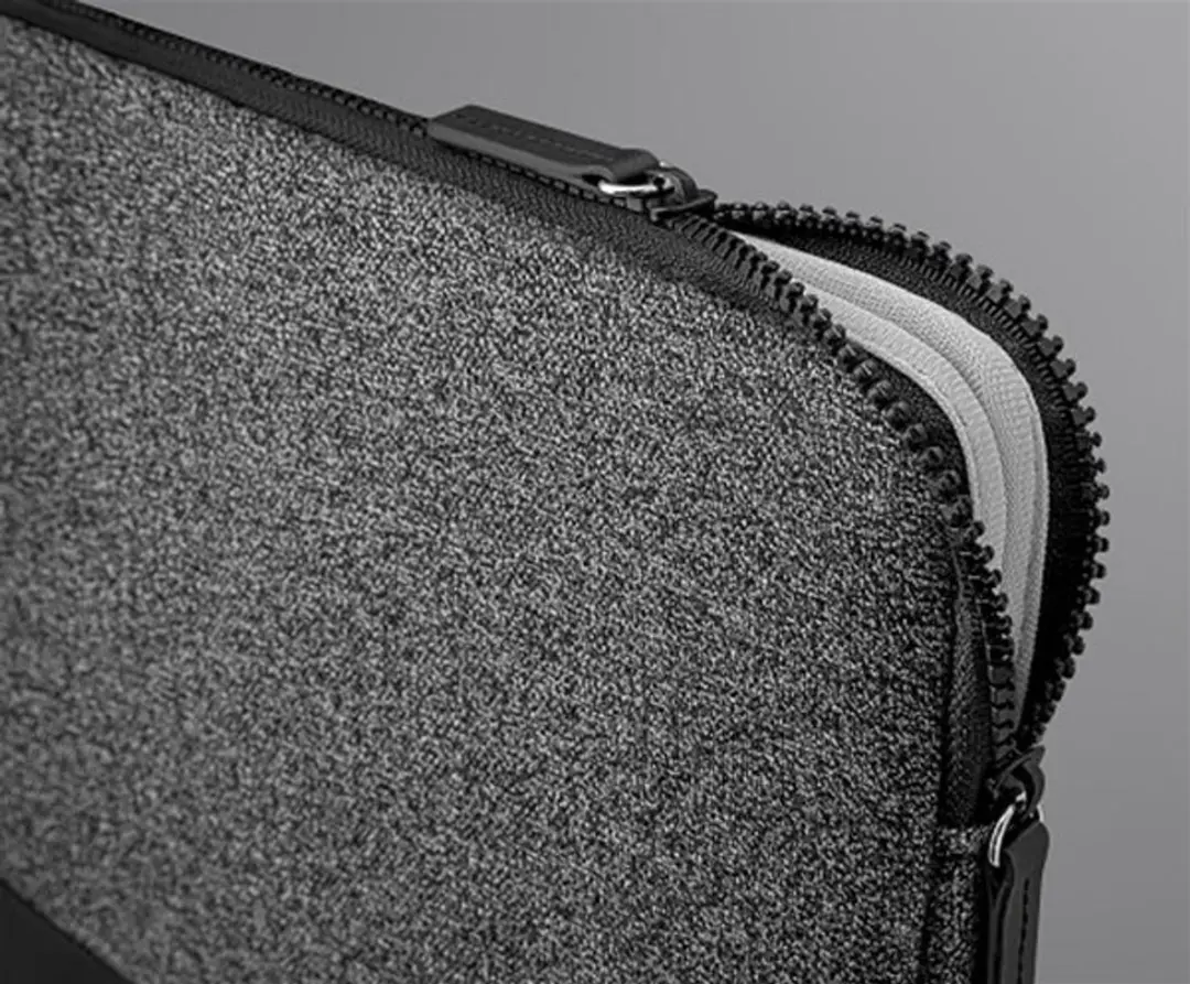 Laut InFlight MacBook Sleeve 13-14" - Zwart - L_MB13_IN_BK