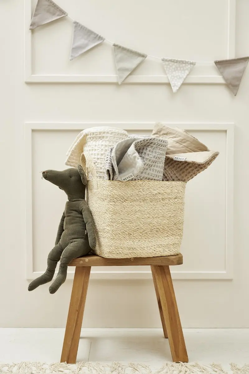 Meyco Baby Wafel Deken Ledikant 100x150cm - Sand - 1.0 TOG