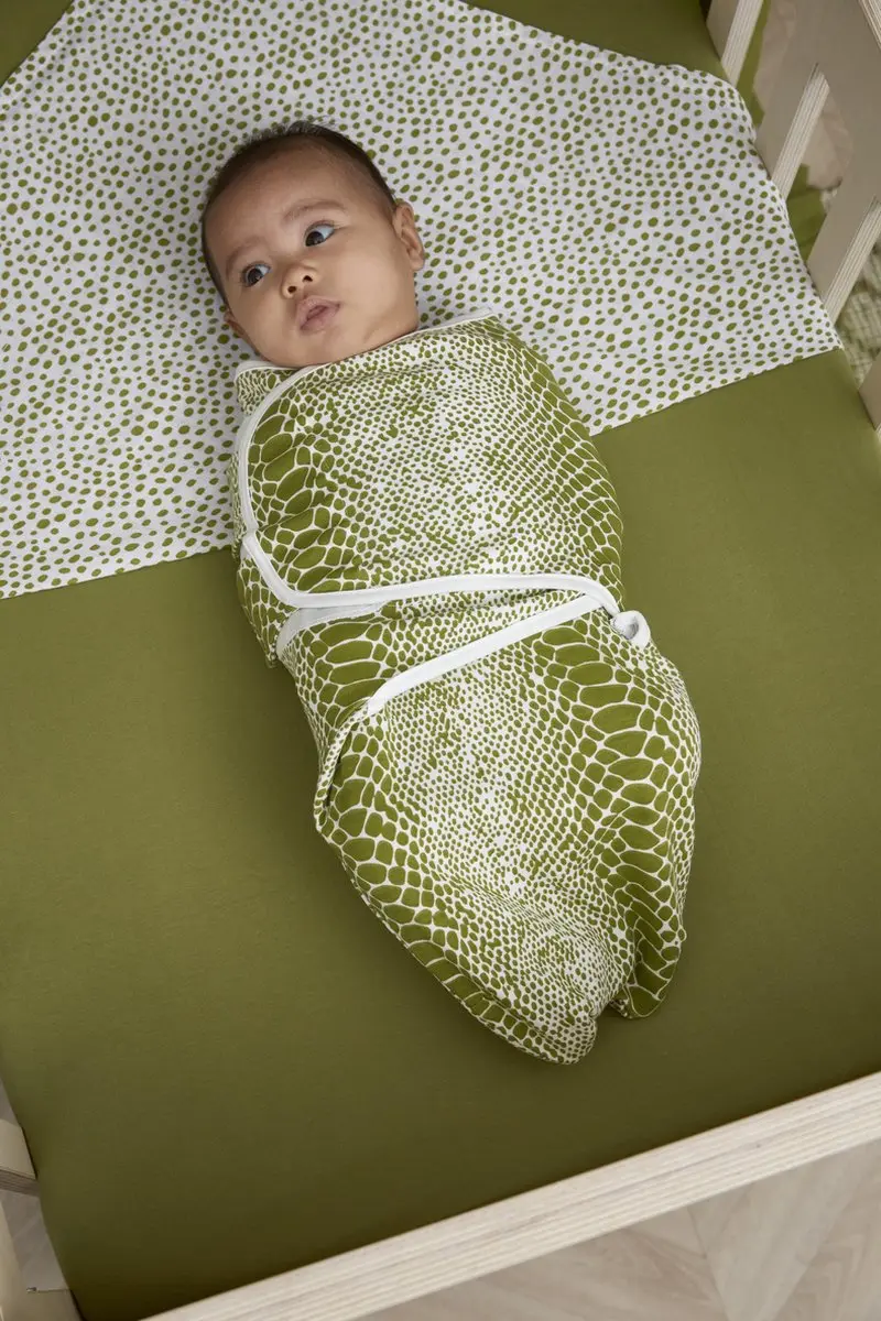 Meyco Baby Snake SwaddleMe Inbakerdoek - Avocado
