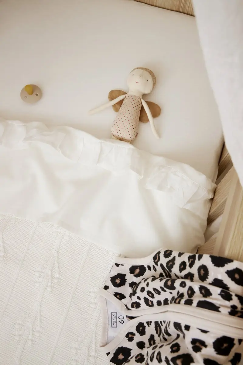 Meyco Baby Ruffle WiegLaken 75x100cm - 0.3 TOG