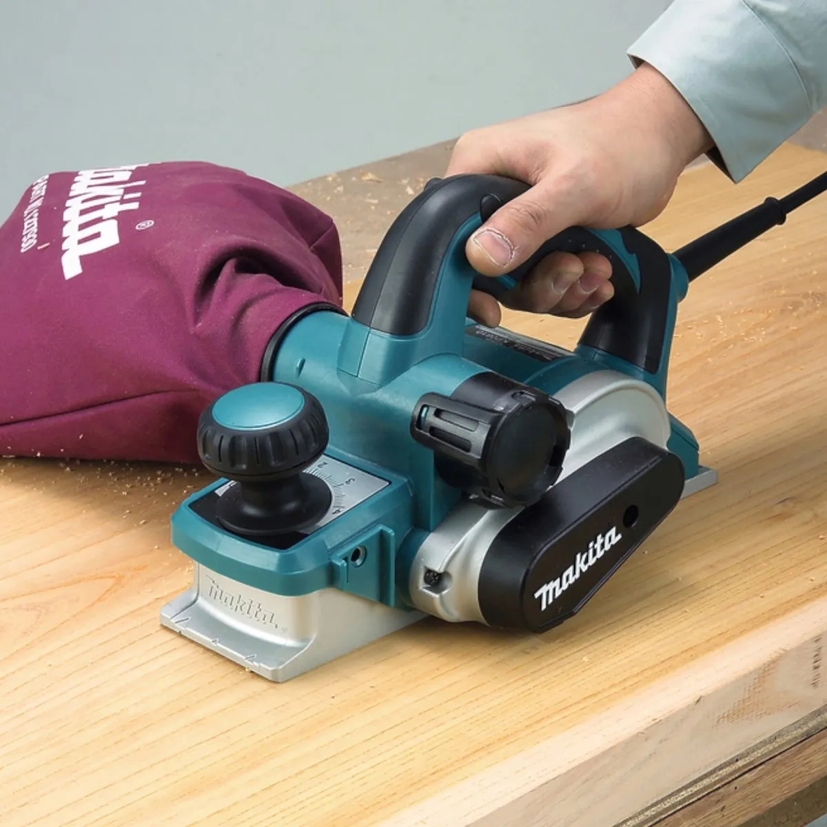 Makita KP0810J Elektrische Schaafmachine 850W - Makpac Koffer - afbeelding 6 van 6