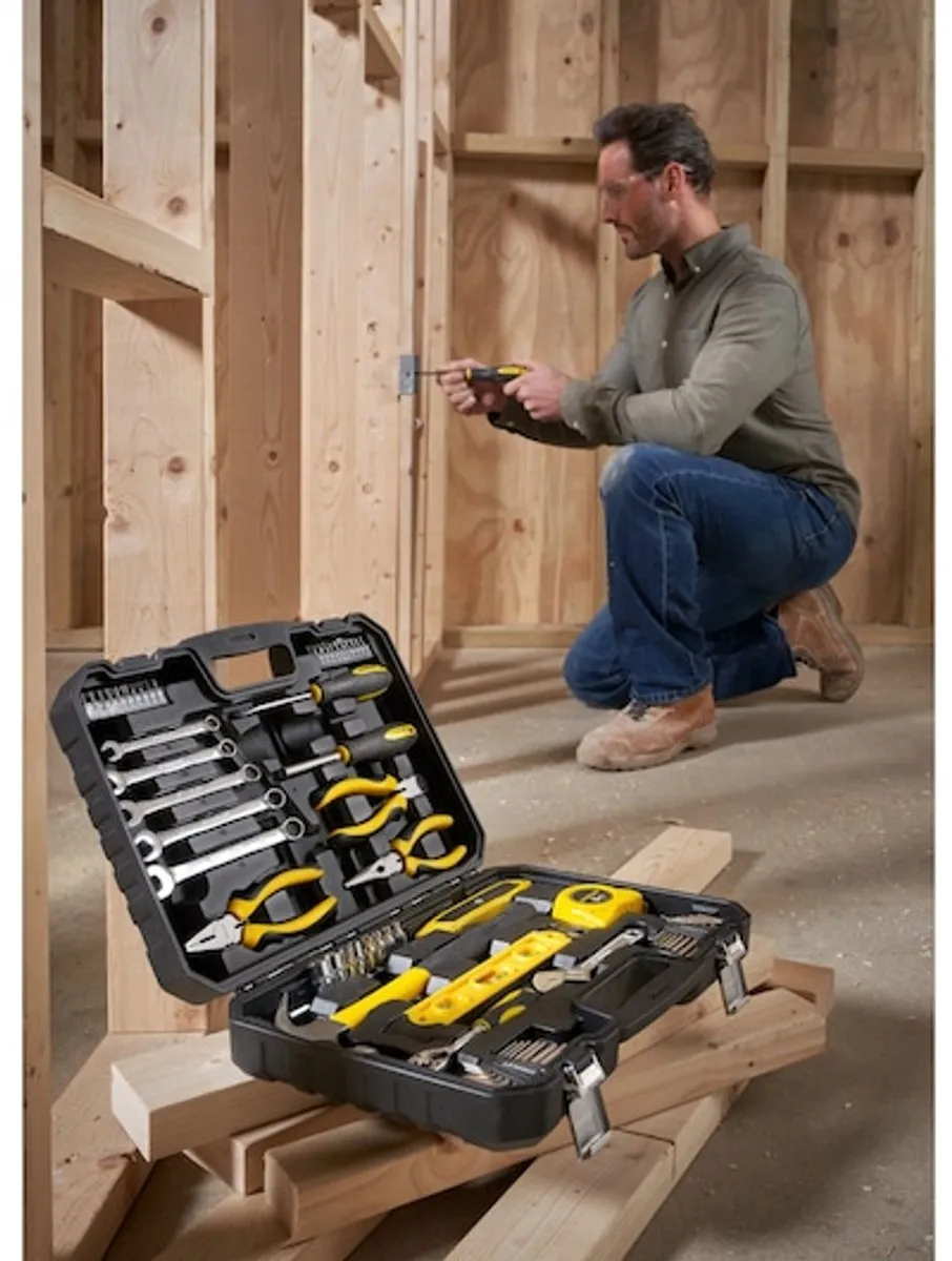 Stanley STHT78050-1 Gereedschapskoffer - 28-delig - Zwart/Geel