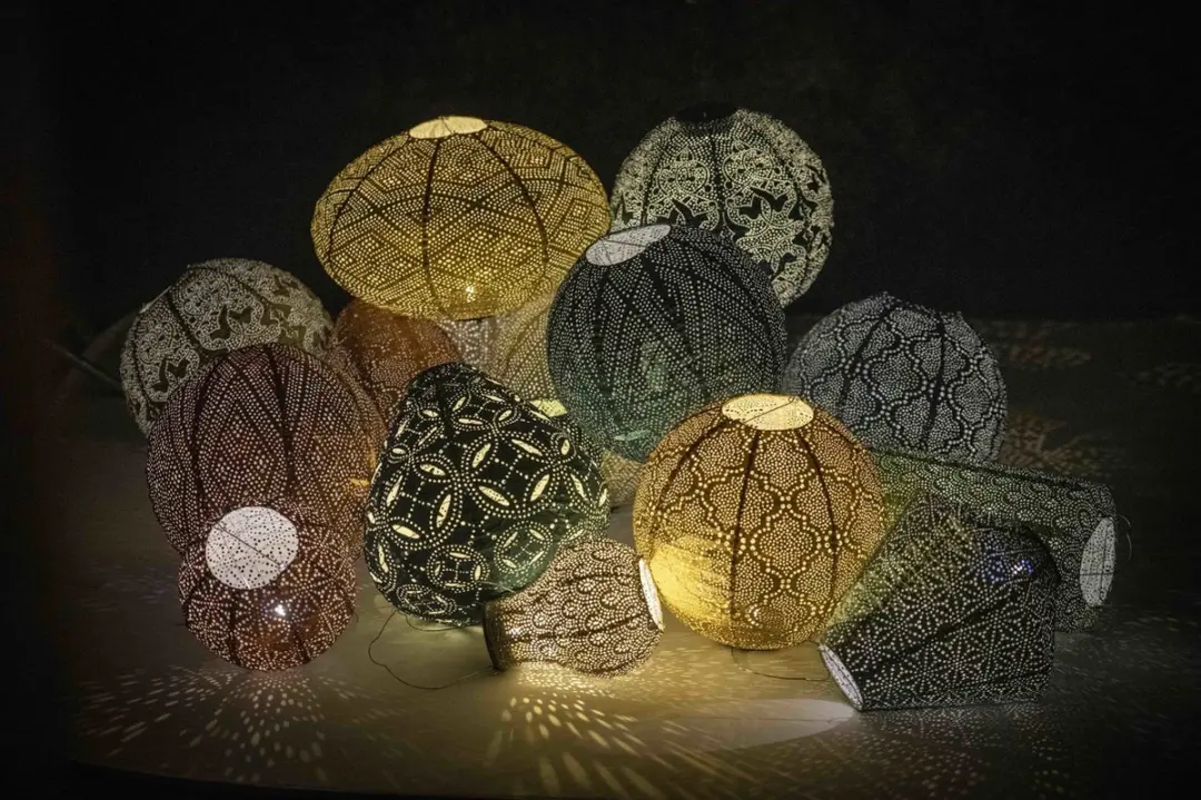 LUMIZ Hyacint Solar Tuinverlichting 2 Stuks - Taupe/Goud - afbeelding 6 van 6