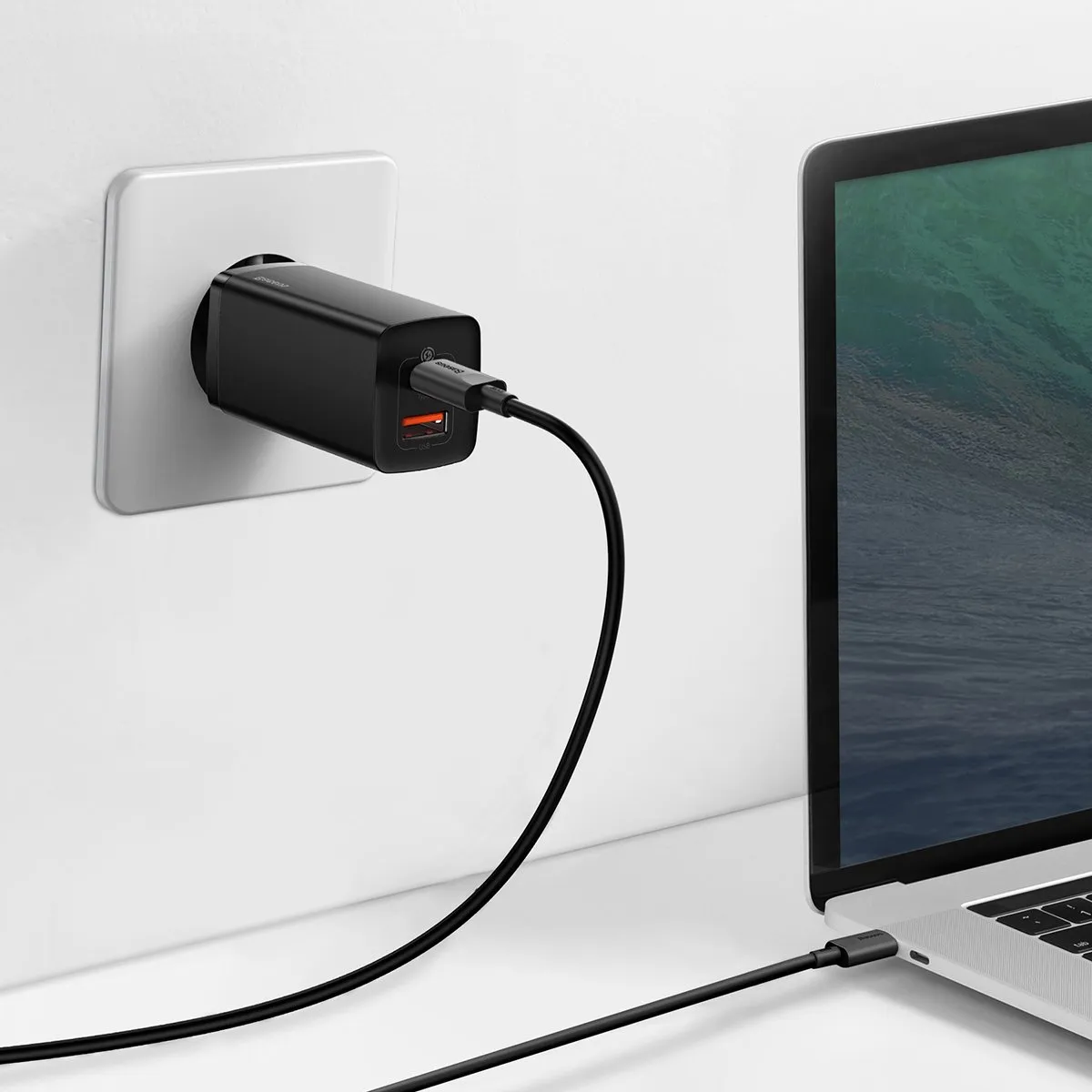 Baseus GaN2 Lite 65W Oplader - USB-C & USB-A - Zwart - afbeelding 6 van 6
