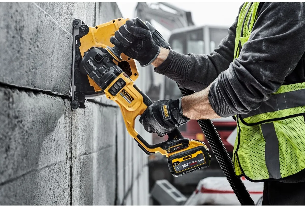 DeWalt DCG460NK Haakse Slijper 230mm 54V XR FlexVolt - in Koffer