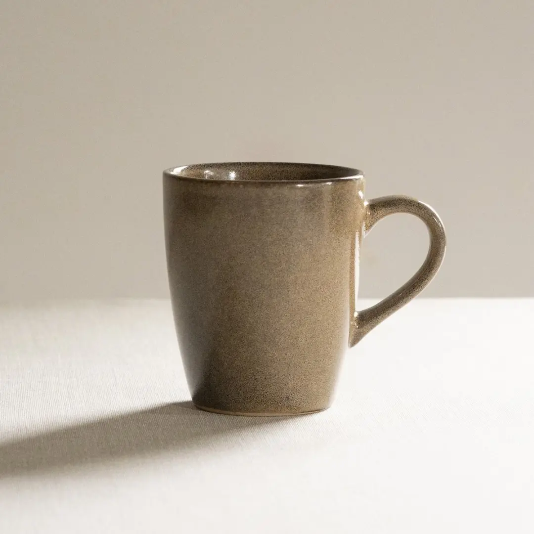 Dutch Rose Serenity Mok - Camel Stoneware 370ml