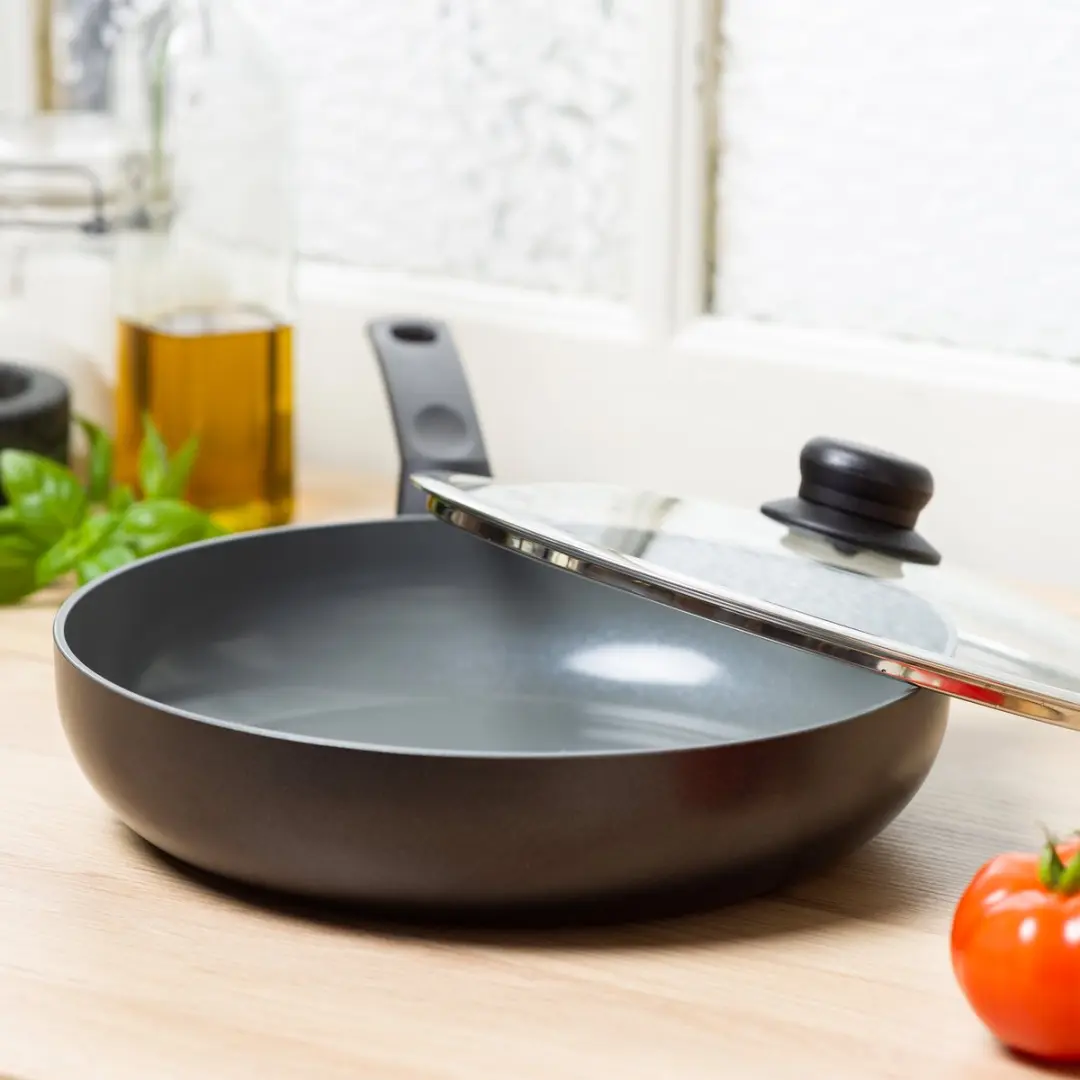 BK Easy Basic Keramische Hapjespan 28cm - 3.4L - Inductie - Zwart - afbeelding 6 van 6