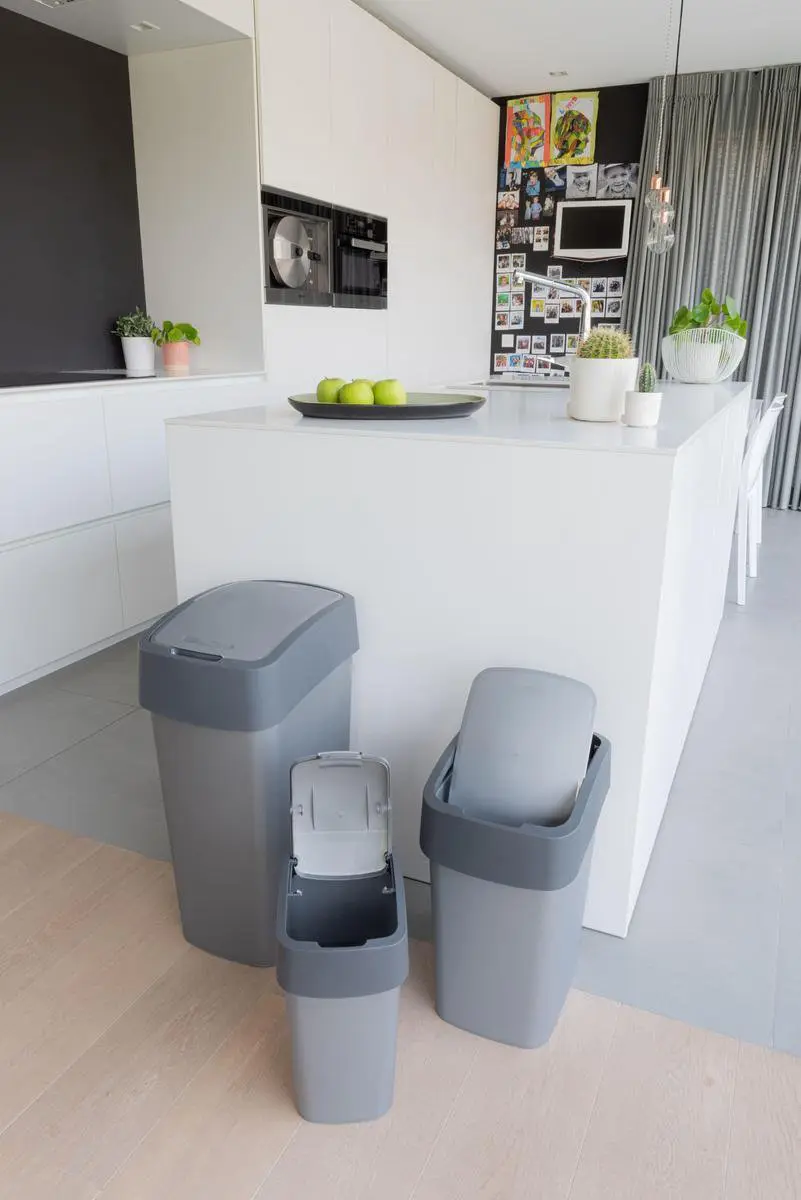 Curver Pacific Flip Bin Prullenbak 50L - Zilver/Antraciet