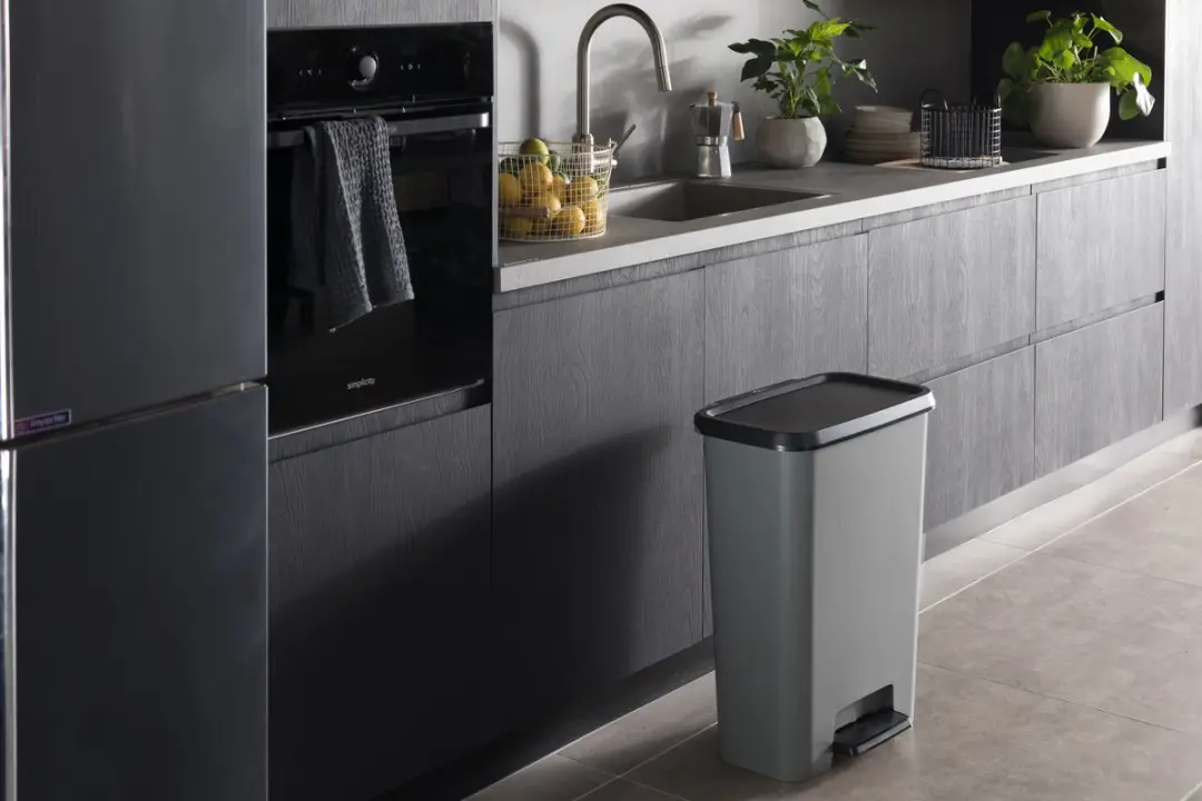 Curver Compatta Duo Prullenbak 46L - Grijs/Zwart