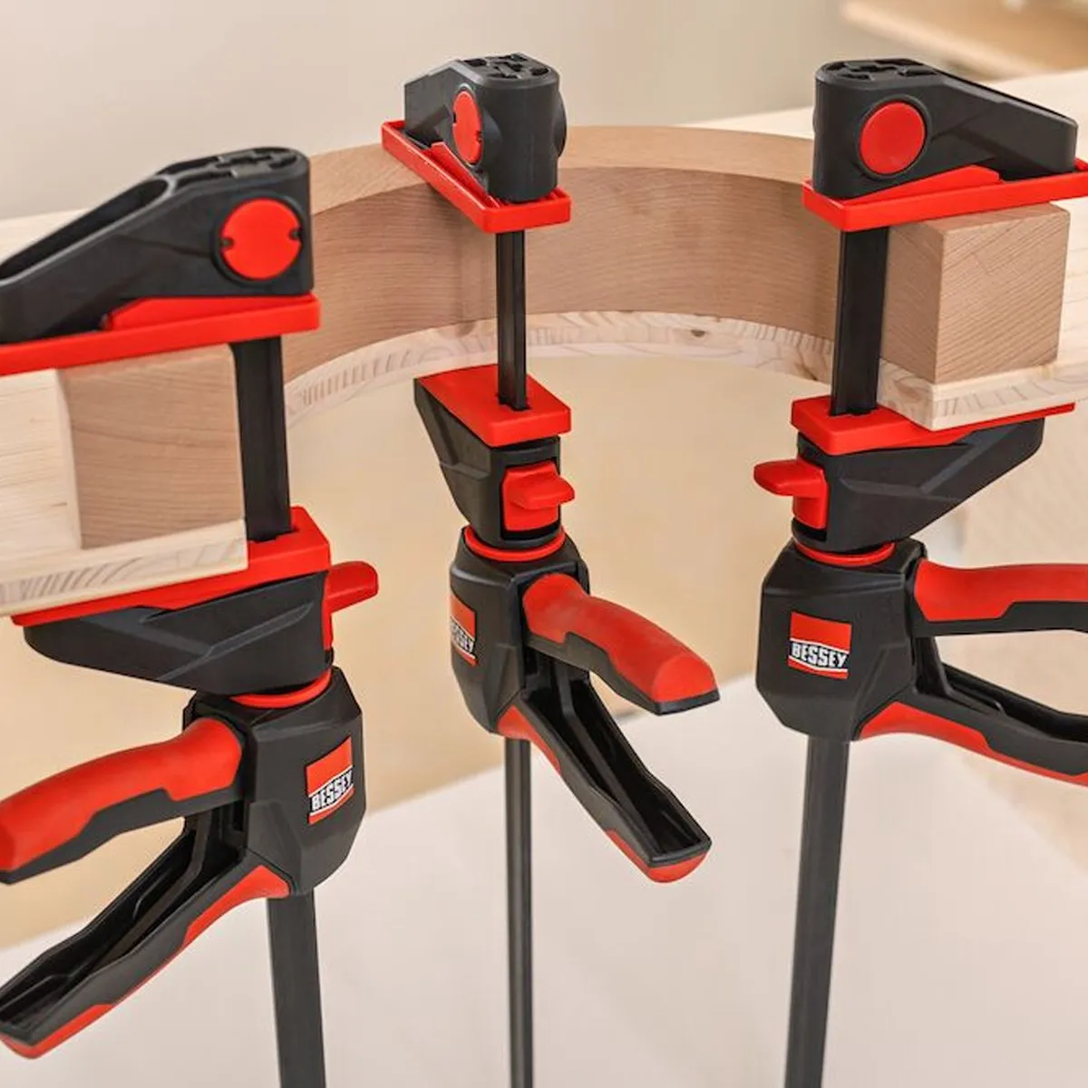 Makita D-08713 Spitzmeißel SDS-plus 250mm