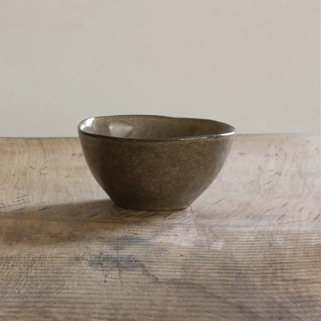 Dutch Rose Serenity Kommen Ø15cm - Stoneware - Camel