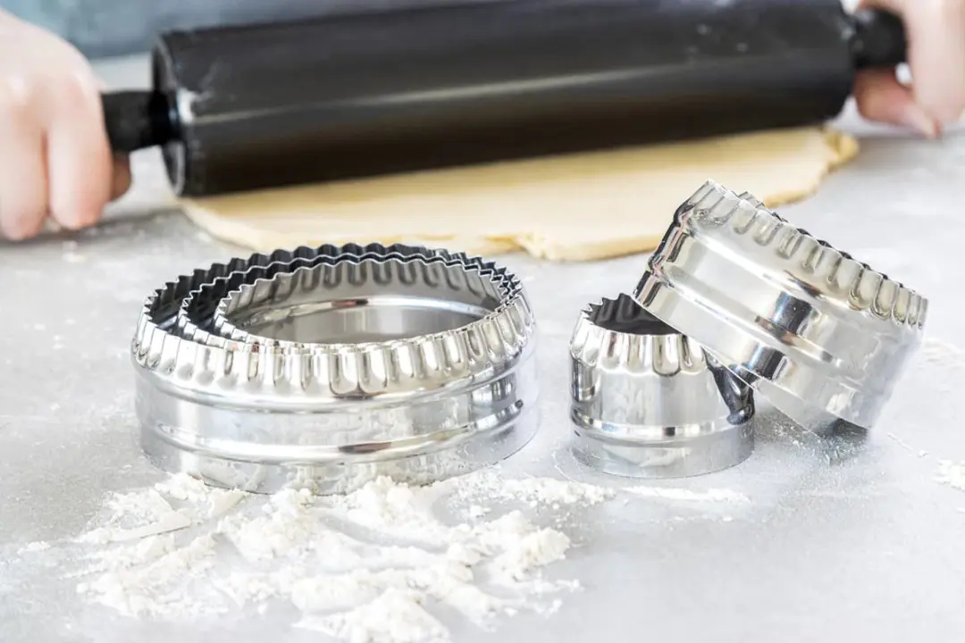 KitchenCraft Dubbelzijdige Bakvormpjes Set - 6 Stuks - Roestvrij Staal