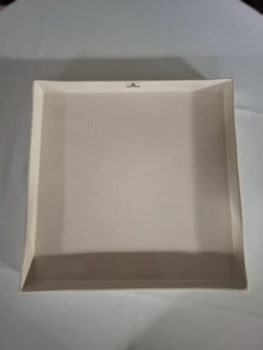 Royal Boch schaal vierkant 33,2 cm