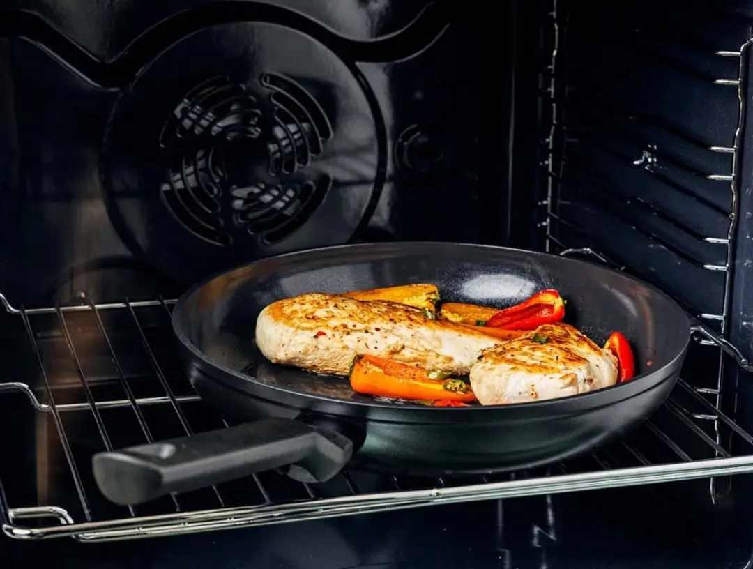 BK Easy Induction Koekenpan 24cm - PFAS-vrij - Zwart
