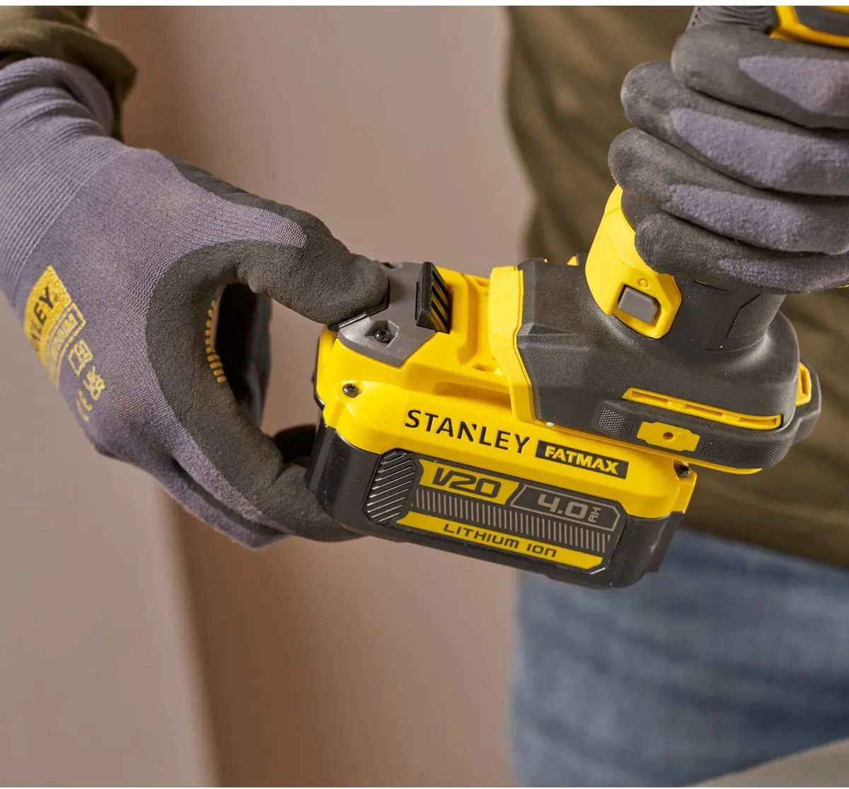 Stanley 18V Accu Gipsplaat Snijmachine SFMCE200B-XJ - Geel/Zwart