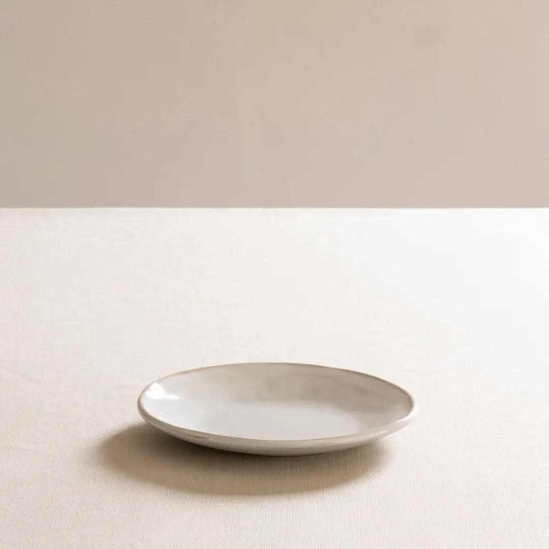 Dutch Rose Organic Borden - Plat Ø17cm - Handgemaakt Stoneware - Wit