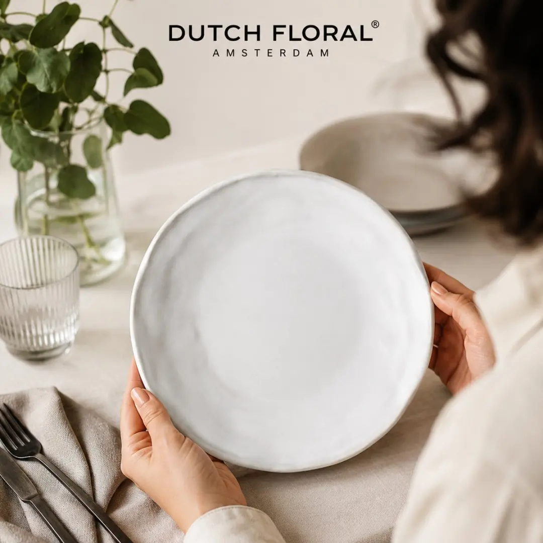 Dutch Rose Organic Borden - Plat Ø17cm - Handgemaakt Stoneware - Wit